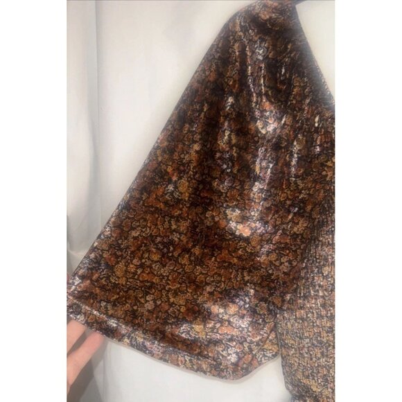 Hayden Los Angeles Womens Floral Velvet Smocked Peplum Top Sz M - Picture 4 of 8